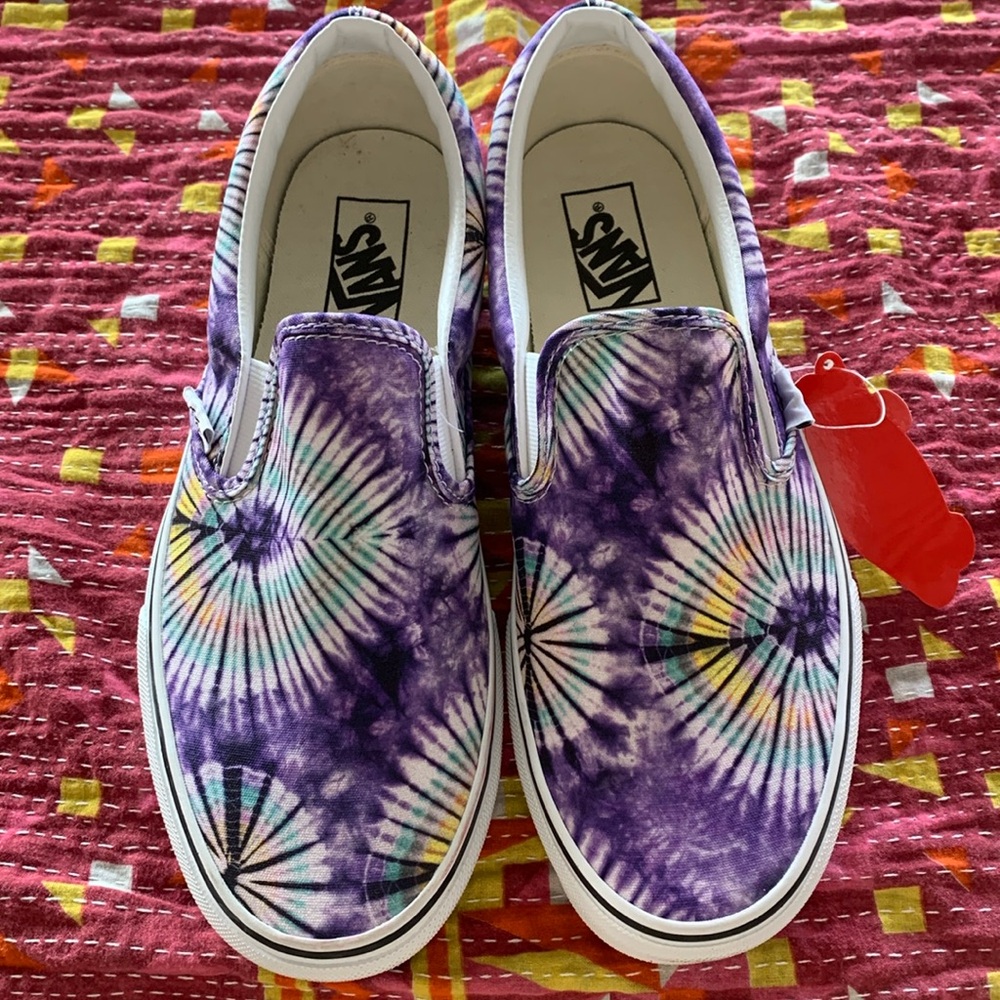 NWT VANS Classic Slip-On (New Age) Purple Tie-Dye Shoe Size Men 9 or W 10.5